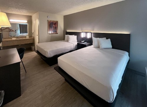 Howard Johnson by Wyndham Las Vegas near the Strip - image 38