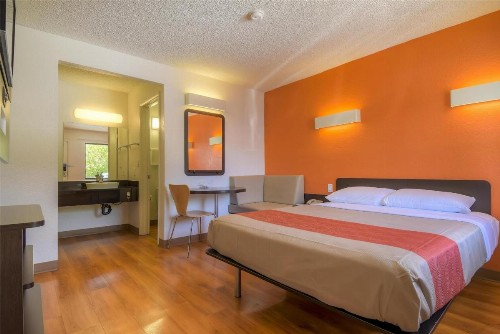 Motel 6-Las Vegas NV - I-15 - image 17