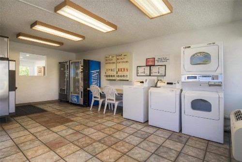 Motel 6-Las Vegas NV - I-15 - image 36