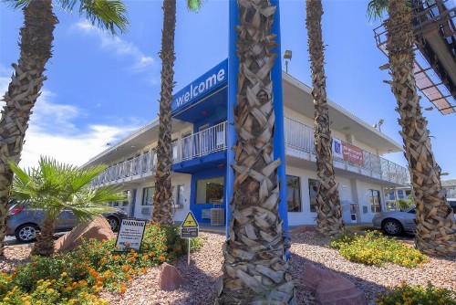 Motel 6-Las Vegas NV - I-15 - image 5