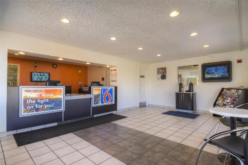 Motel 6-Las Vegas NV - I-15 - image 9