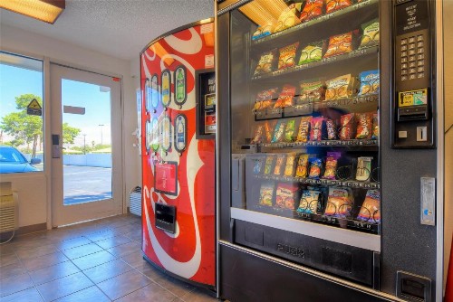 Motel 6-Las Vegas NV - Boulder Hwy - image 48