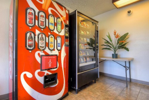 Motel 6-Las Vegas NV - Boulder Hwy - image 49