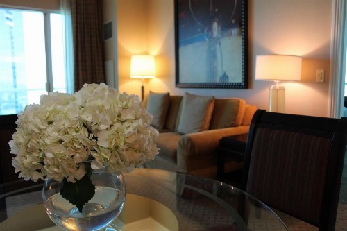 Luxury Suites International at The Signature - image 25