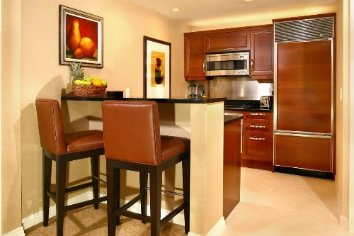 Luxury Suites International at The Signature - image 38