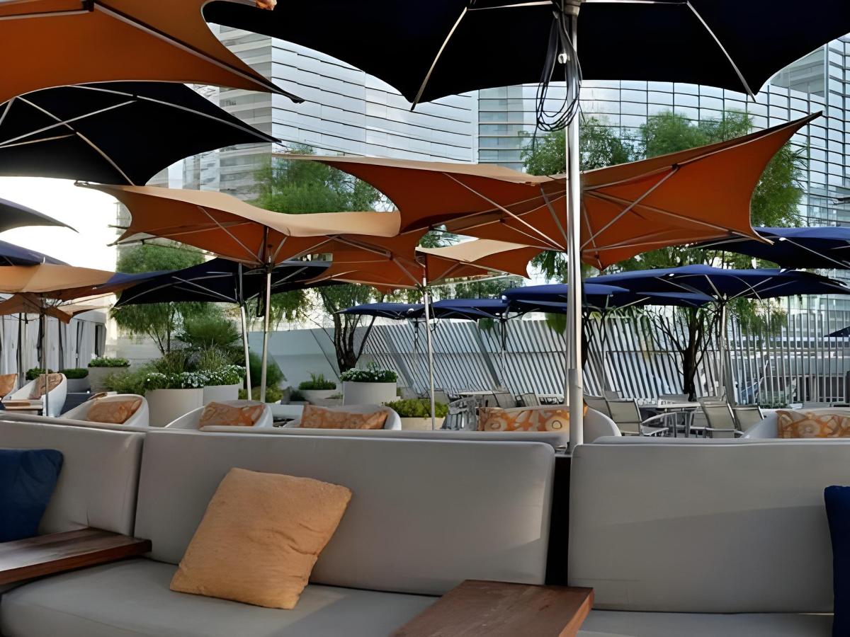 Luxury Suites International at Vdara - image 5