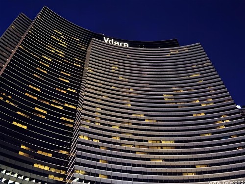 Luxury Suites International at Vdara - image 6