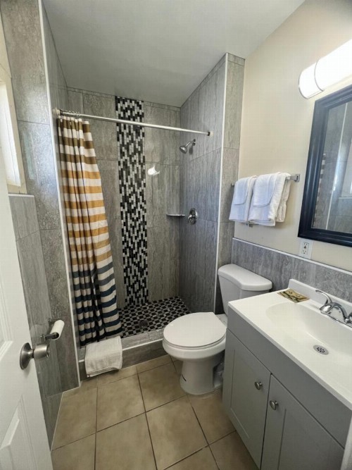 Walden Motel - image 28