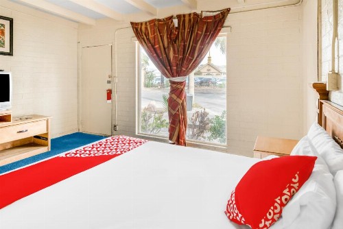 OYO Hotel Las Vegas Oasis - image 6