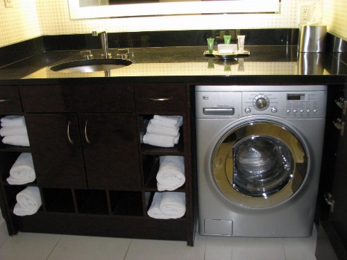 Suites at Elara Las Vegas Strip-No Resort Fees - image 13
