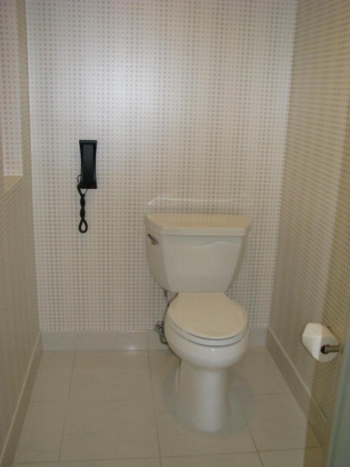 Suites at Elara Las Vegas Strip-No Resort Fees - image 16