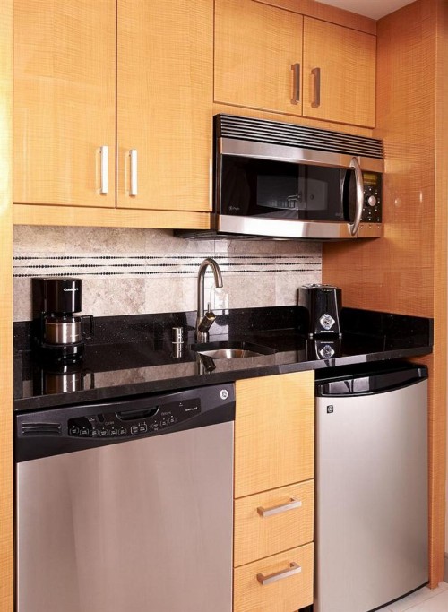 Suites at Elara Las Vegas Strip-No Resort Fees - image 18