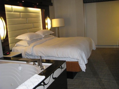 Suites at Elara Las Vegas Strip-No Resort Fees - image 25