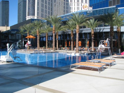Suites at Elara Las Vegas Strip-No Resort Fees - image 35