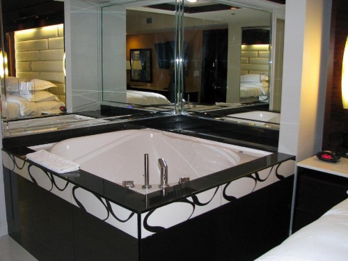 Suites at Elara Las Vegas Strip-No Resort Fees - image 47