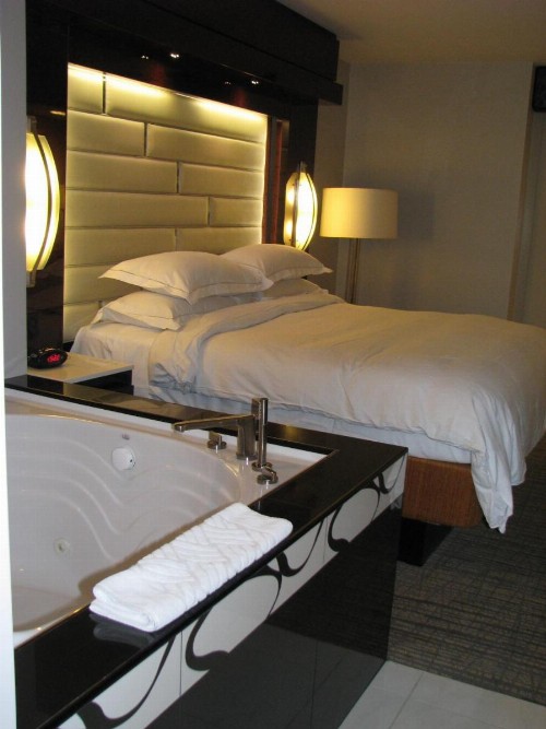 Suites at Elara Las Vegas Strip-No Resort Fees - image 48