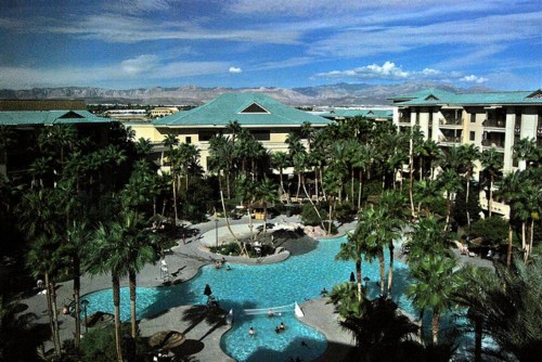Suites at Tahiti Village Resort and Spa-No Resort Fee - image 2
