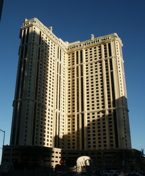 Suites at Marriott's Grand Chateau Las Vegas-No Resort Fee - image 3
