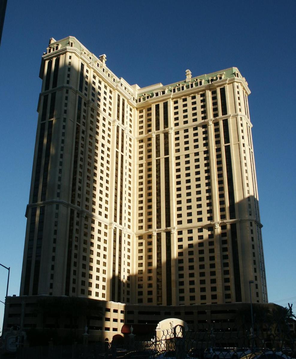 Suites at Marriott's Grand Chateau Las Vegas-No Resort Fee - image 3