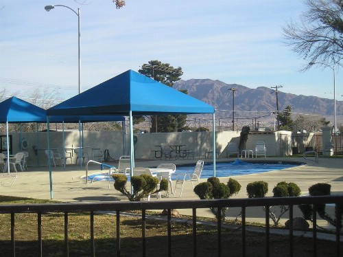 Las Vegas Camping Resort Cabin 5 - image 11