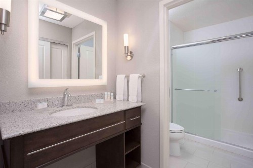 Homewood Suites By Hilton Las Vegas City Center - image 39