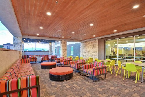 Home2 Suites By Hilton Las Vegas Strip South - image 3