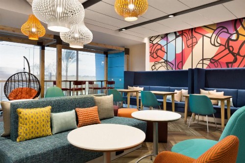 TRU by Hilton Las Vegas Airport NV - image 6