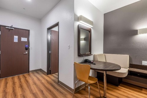 Motel 6-Las Vegas NV - Motor Speedway - image 11