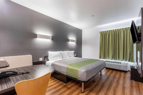 Motel 6-Las Vegas NV - Motor Speedway - image 17