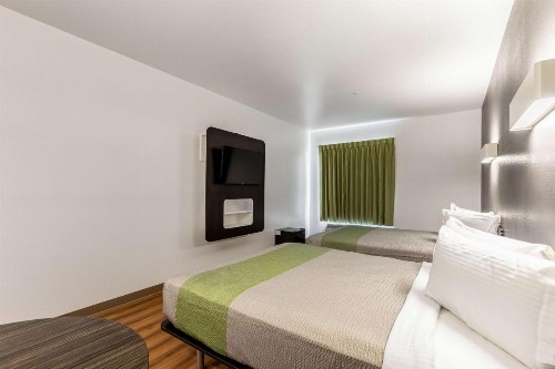 Motel 6-Las Vegas NV - Motor Speedway - image 22