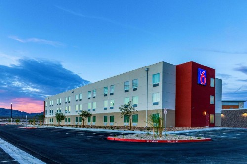 Motel 6-Las Vegas NV - Motor Speedway - image 9