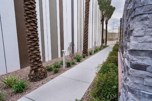 Home2 Suites by Hilton Las Vegas City Center - image 10