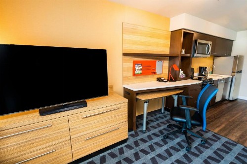 TownePlace Suites by Marriott Las Vegas City Center - image 6