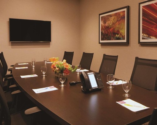 Hyatt Place Las Vegas at Silverton Village - image 11