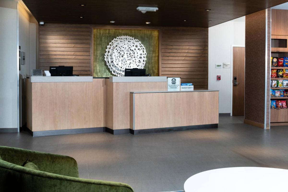 Fairfield Inn and Suites Las Vegas Northwest - image 3