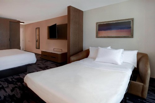 Fairfield Inn & Suites Las Vegas Airport South - image 7