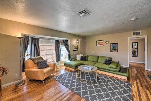 Vintage Downtown Vegas Retreat Less Than 3 Miles to Strip! - image 6