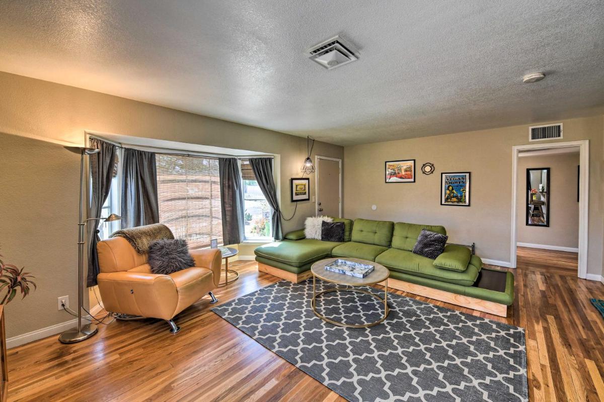 Vintage Downtown Vegas Retreat Less Than 3 Miles to Strip! - image 6
