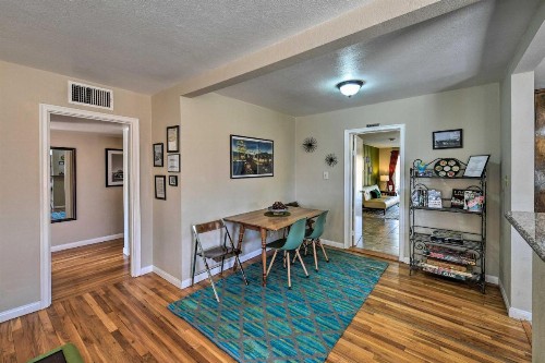 Vintage Downtown Vegas Retreat Less Than 3 Miles to Strip! - image 7