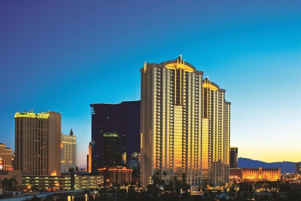 The Signature at MGM Grand by Suiteness - main image