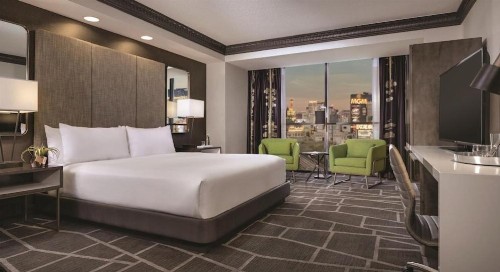 Luxor Hotel & Casino by Suiteness - image 42