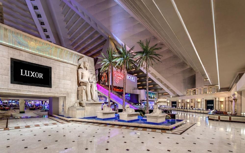 Luxor Hotel & Casino by Suiteness - image 7