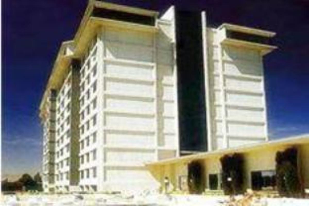 Jockey Resort Suites Center Strip - image 4