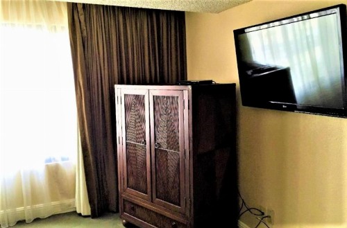 Jockey Resort Suites Center Strip - image 6