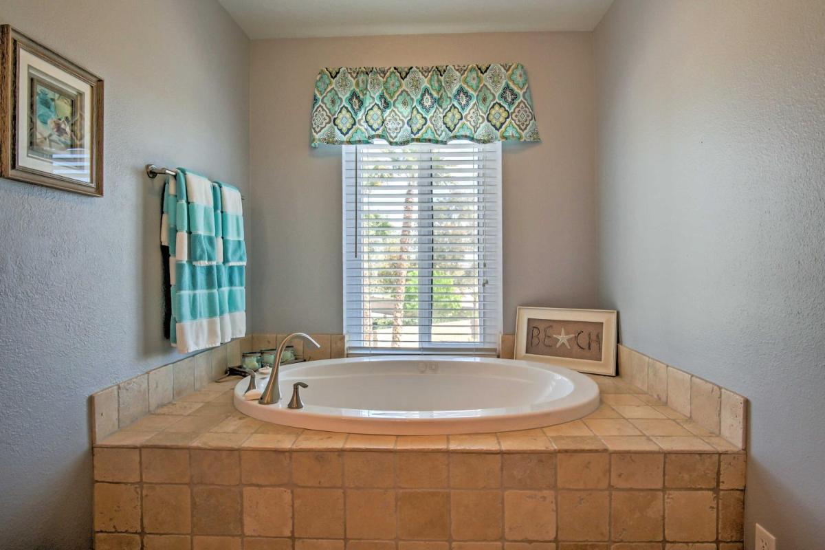 Las Vegas Home on 1/2 Acre w/Pool -10 min to Strip - image 7