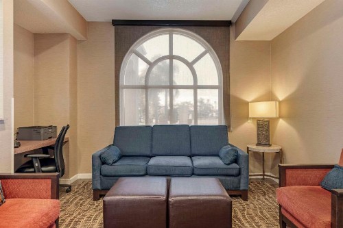 Comfort Inn Lathrop Stockton Airport - image 22