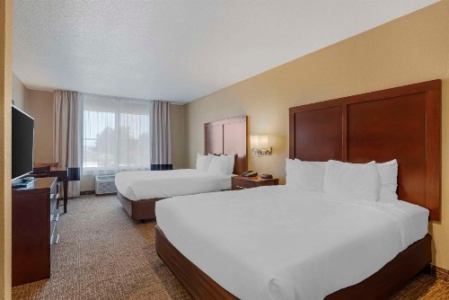 Comfort Inn Lathrop Stockton Airport - image 4