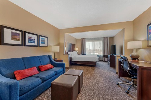 Comfort Inn Lathrop Stockton Airport - image 42