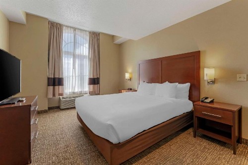 Comfort Inn Lathrop Stockton Airport - image 45