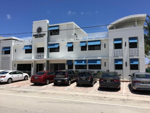 High Noon Beach Resort - image 4